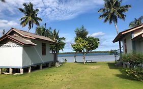 New Raya - Nias Beach Bungalows